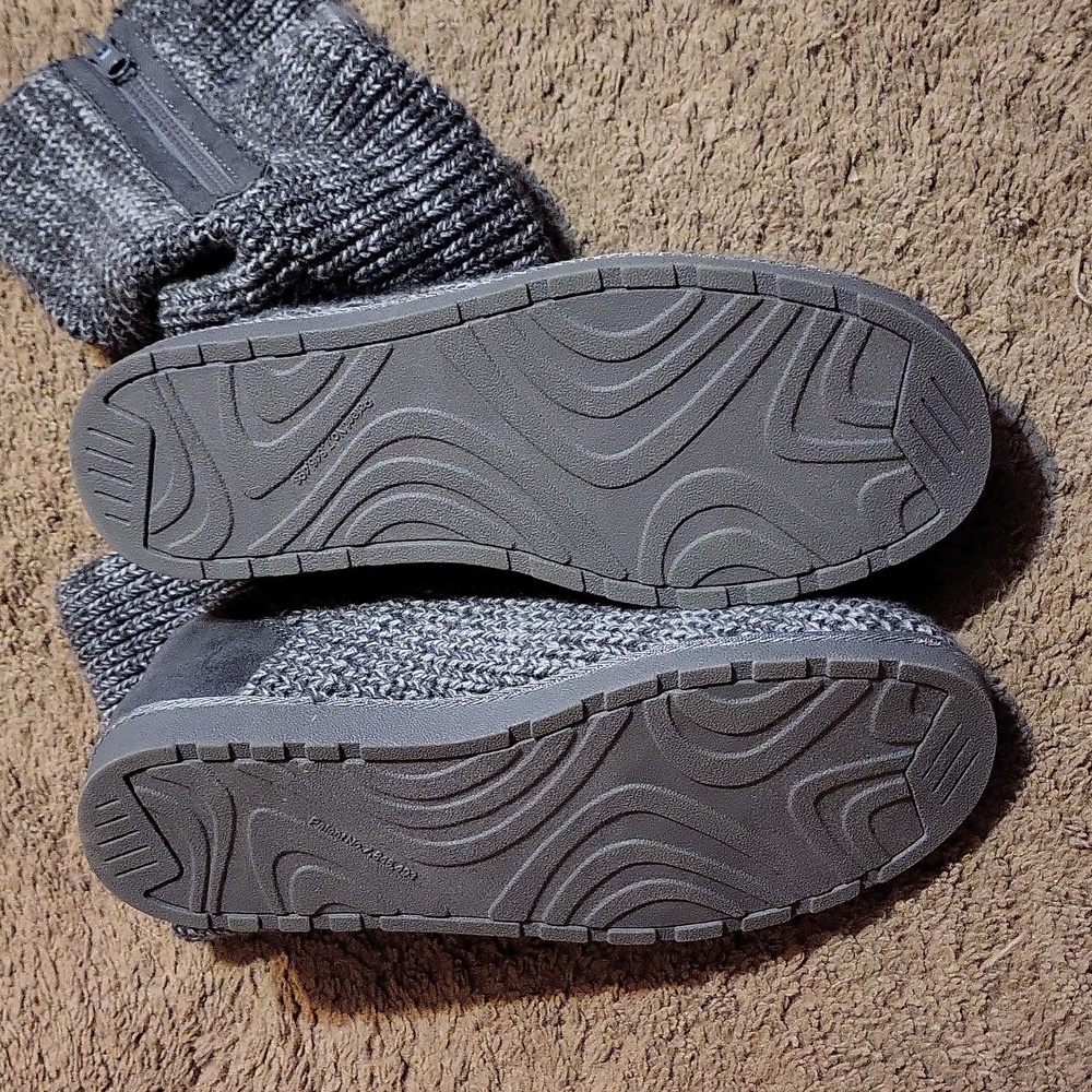 Kohl's Boot Slippers - Picture 2 of 5